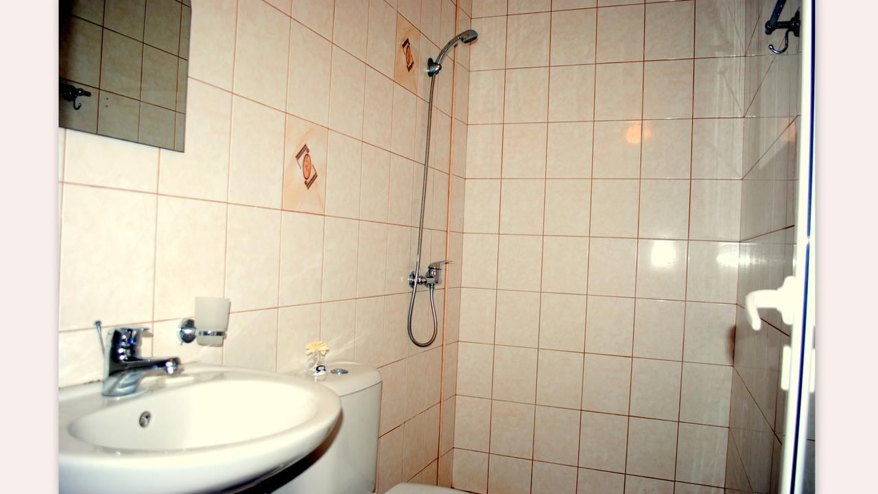 Veda Guest House Поморие Экстерьер фото
