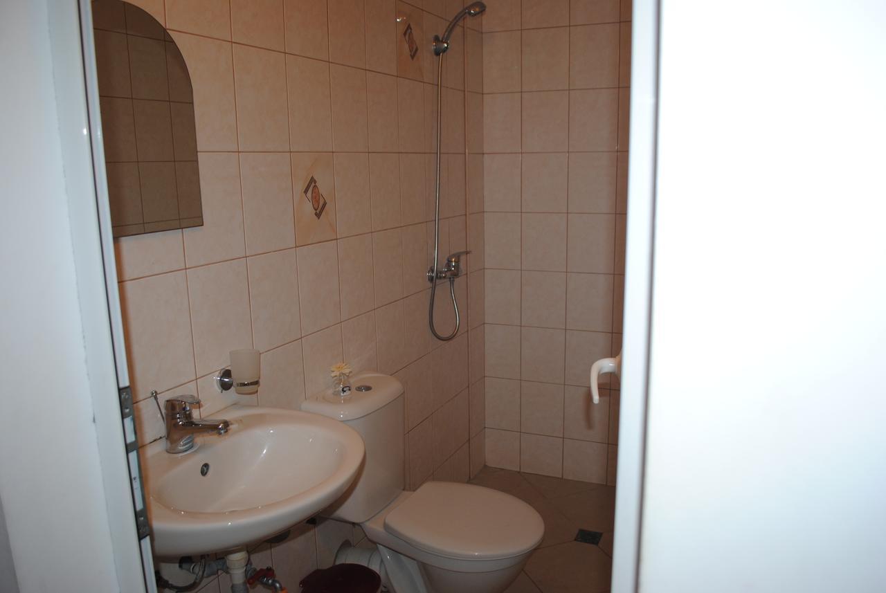 Veda Guest House Поморие Экстерьер фото